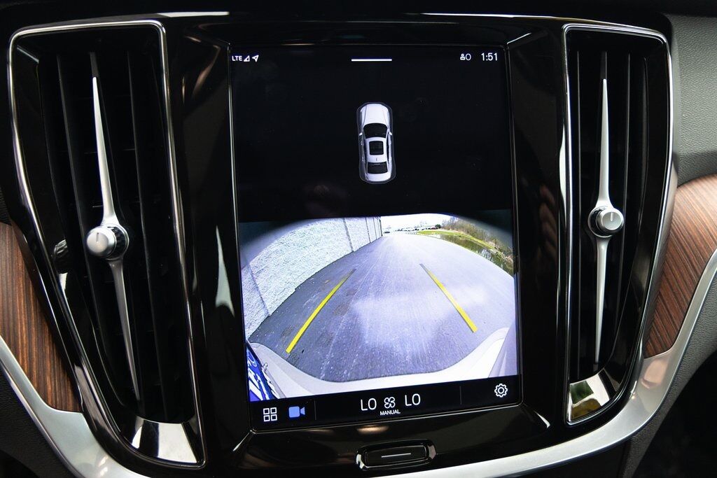 2023 Volvo S60 B5 Plus Dark Theme Kenosha WI