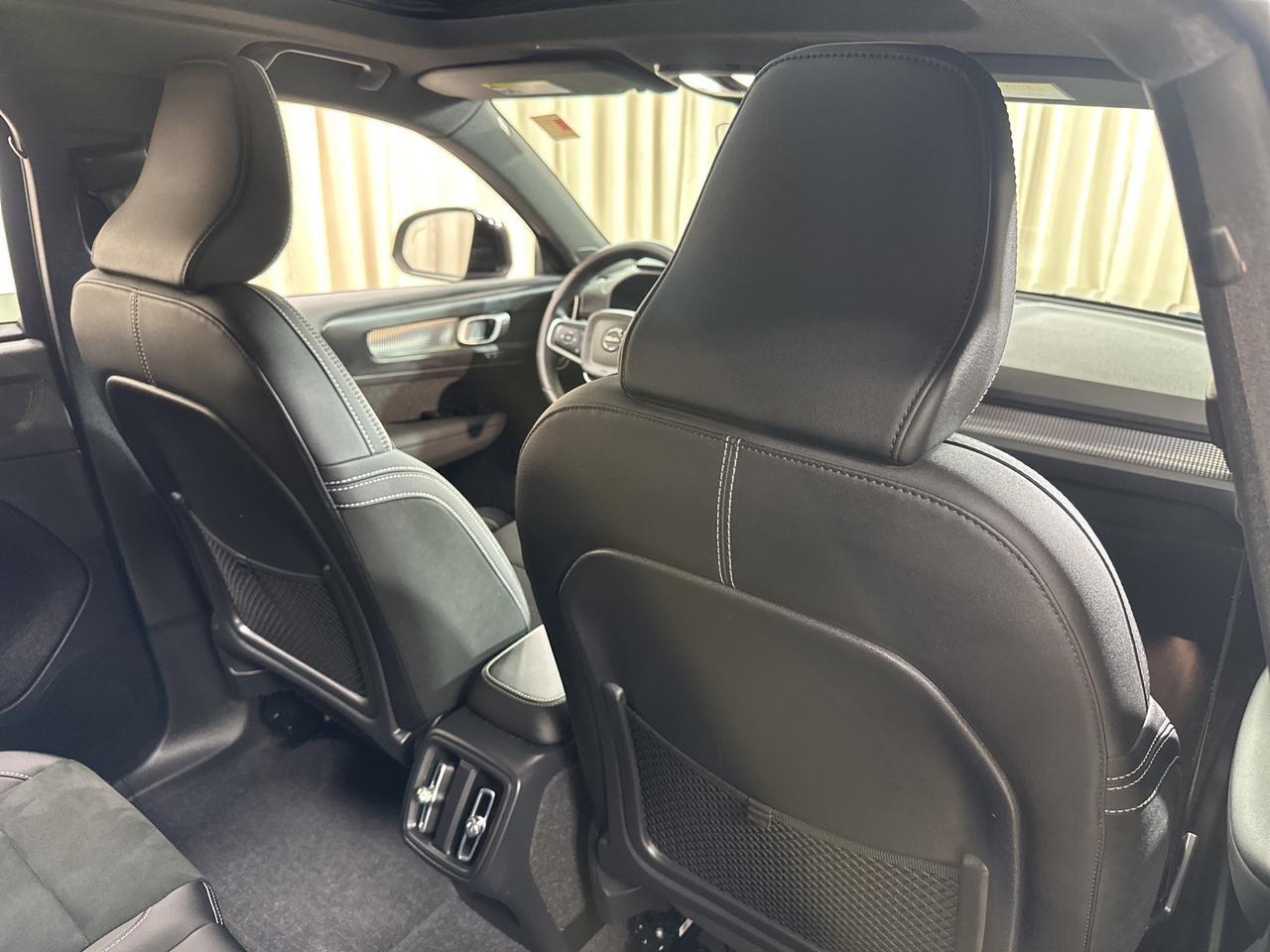 2023 Volvo XC40 B5 Plus Dark Theme Annapolis MD