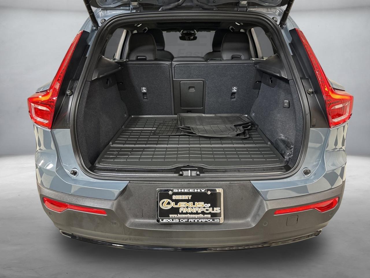 2023 Volvo XC40 B5 Plus Dark Theme Annapolis MD