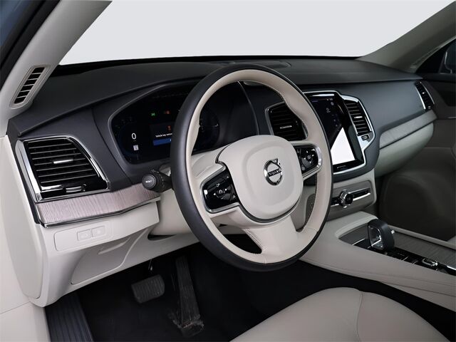 2023 Volvo XC90 Recharge Plug-In Hybrid T8 Plus 6 Passenger Merriam KS