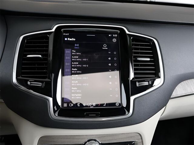 2023 Volvo XC90 Recharge Plug-In Hybrid T8 Plus 6 Passenger Merriam KS