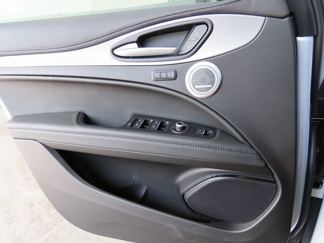 2024 Alfa Romeo Stelvio Ti Merriam KS