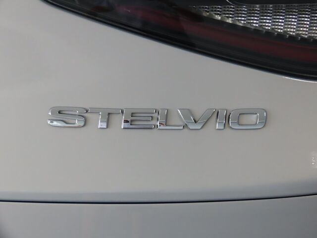 2024 Alfa Romeo Stelvio Ti Merriam KS