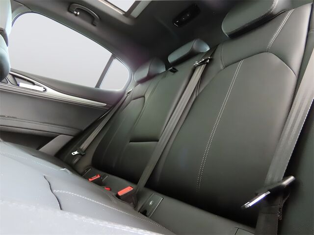 2024 Alfa Romeo Stelvio Ti Merriam KS 2024 Alfa Romeo Stelvio Ti Merriam KS
