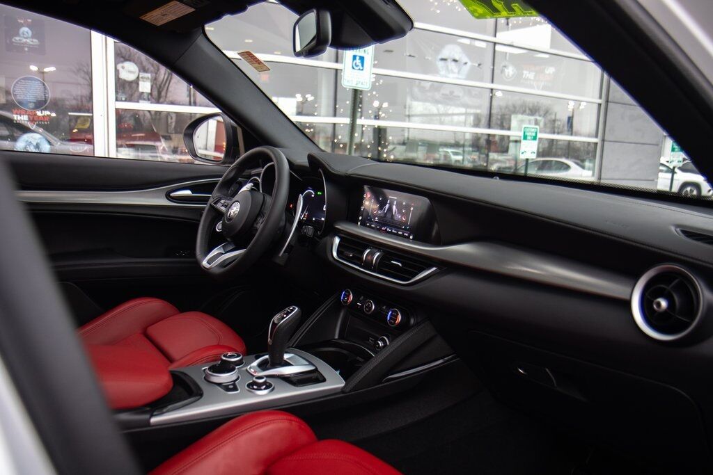 2024 Alfa Romeo Stelvio Veloce Kenosha WI