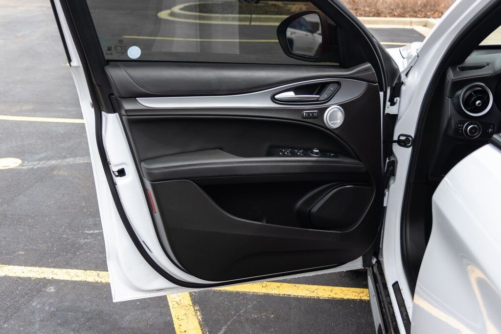 2024 Alfa Romeo Stelvio Veloce Kenosha WI