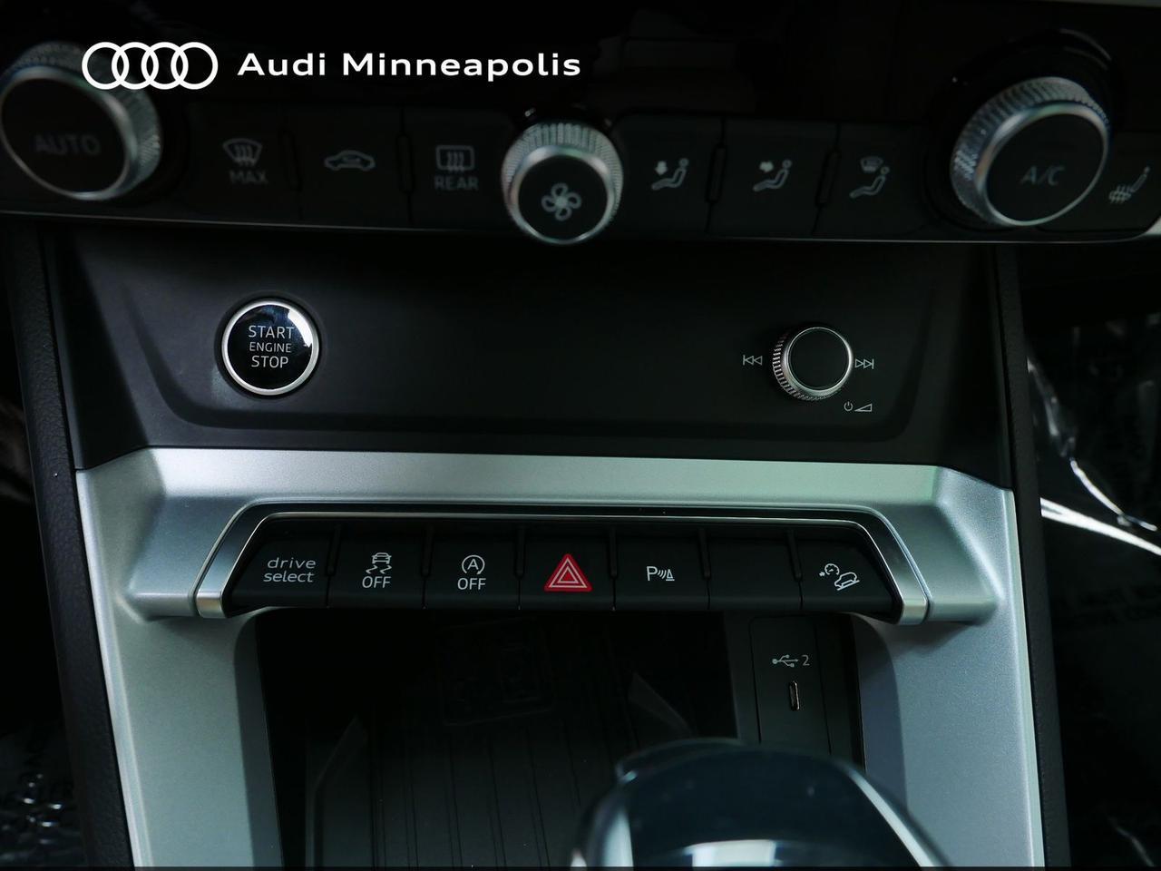 2024 Audi Q3 Premium Oak Ridge TN