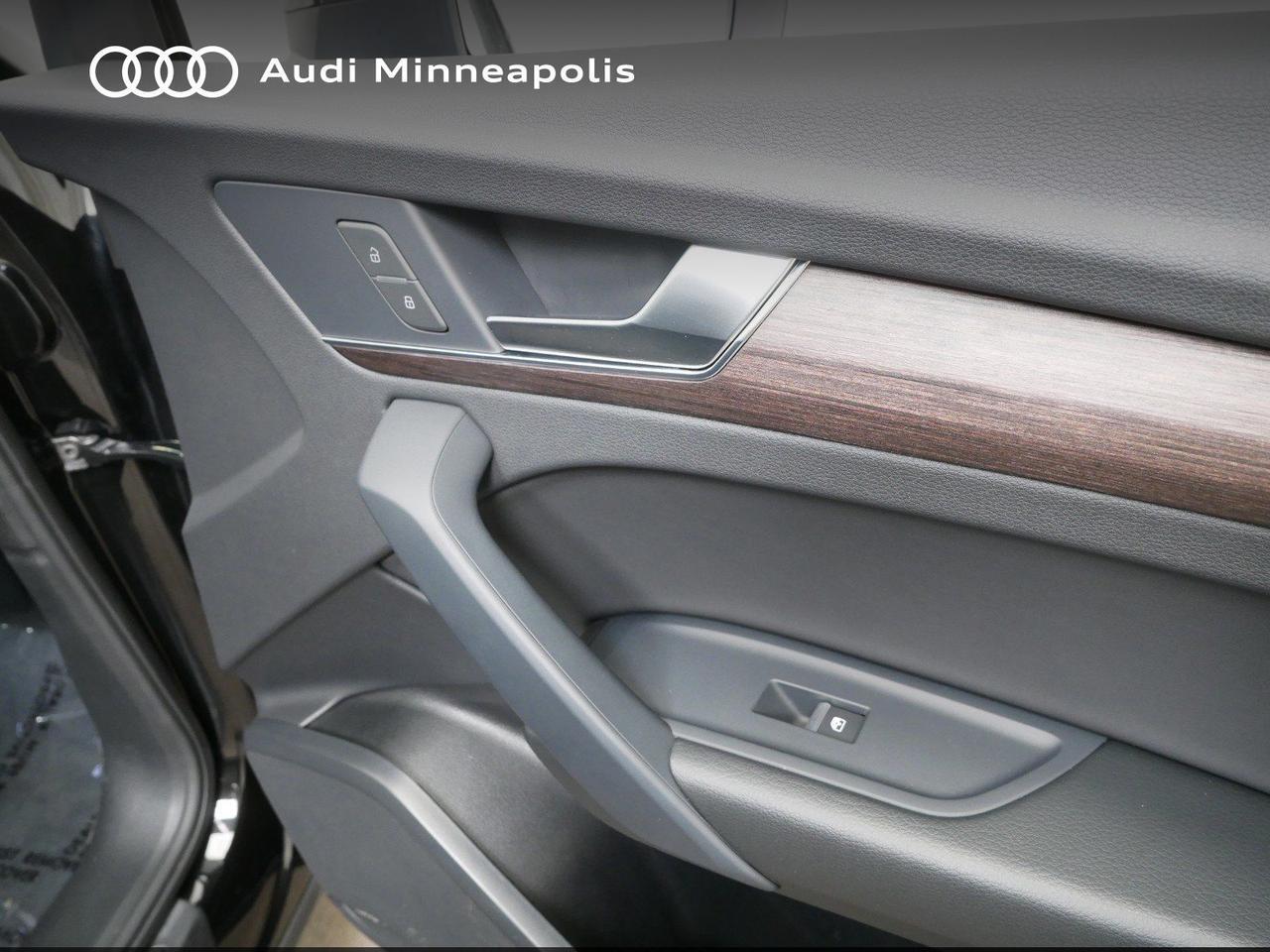 2024 Audi Q5 40 Premium Oak Ridge TN