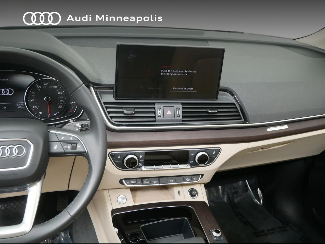 2024 Audi Q5 40 Premium Oak Ridge TN