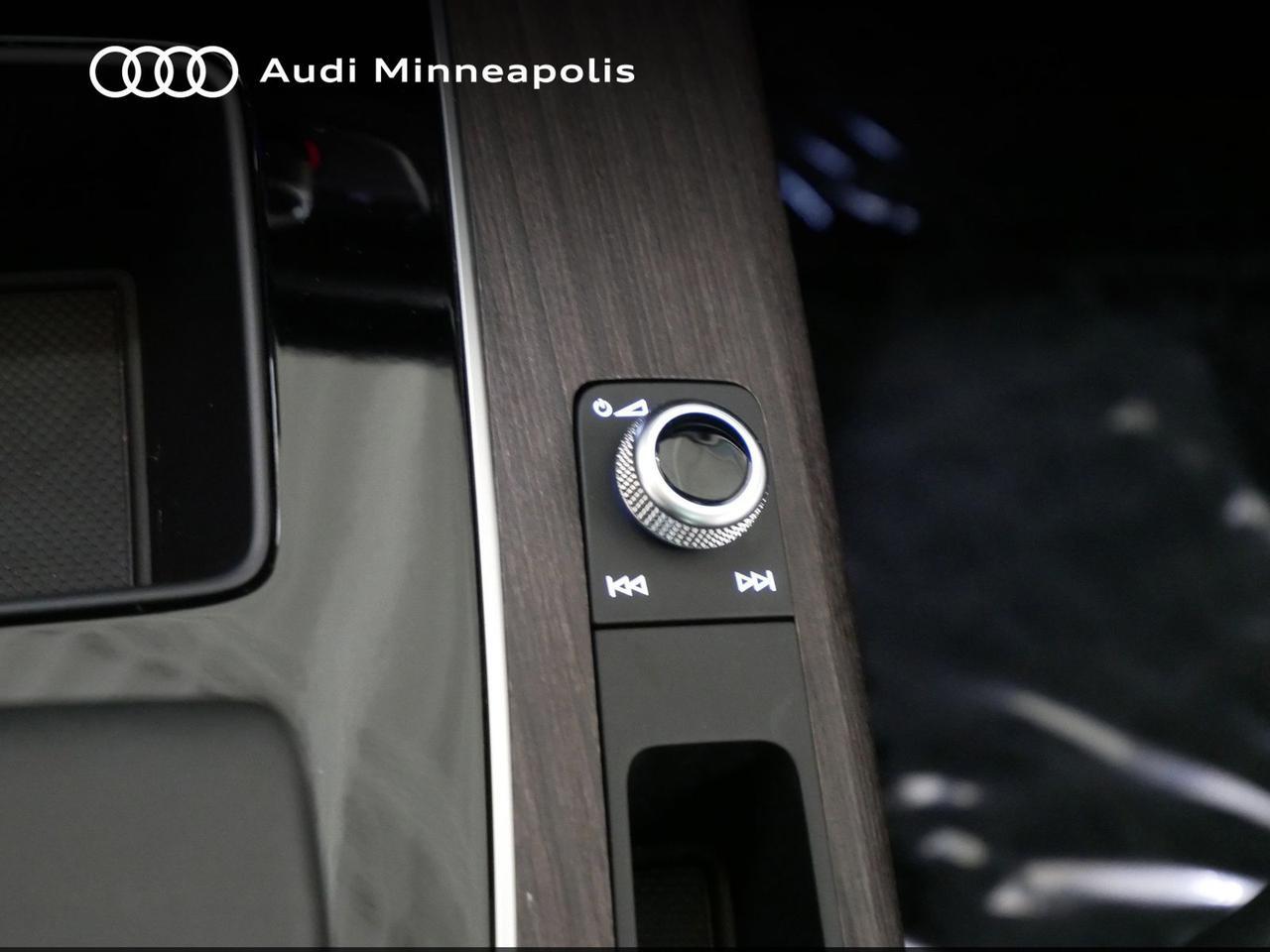 2024 Audi Q5 40 Premium Oak Ridge TN