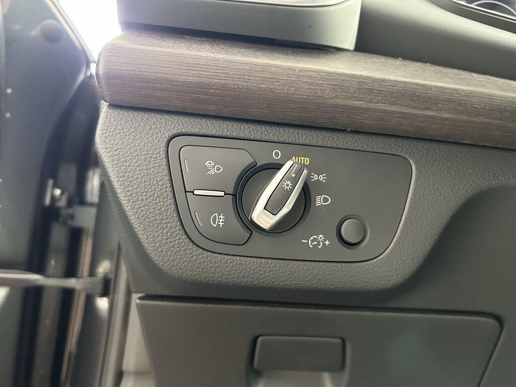 2024 Audi Q5 e 55 Premium Plus Quincy MA