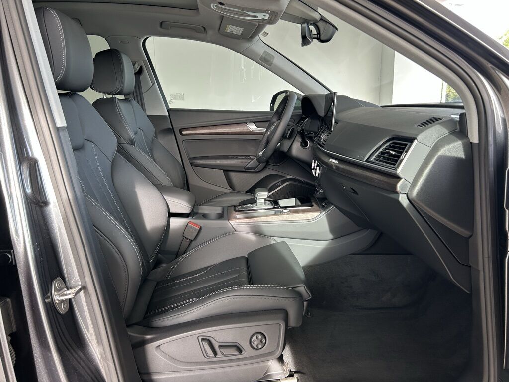 2024 Audi Q5 e 55 Premium Plus Quincy MA