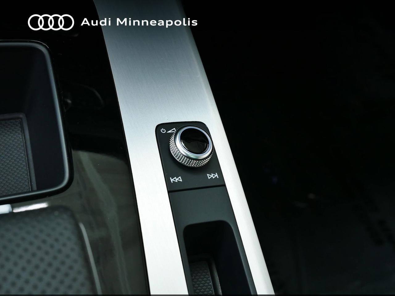 2024 Audi Q5 e 55 Prestige Oak Ridge TN