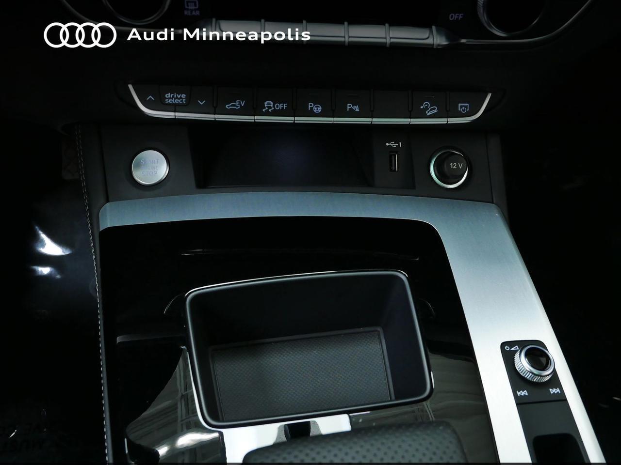 2024 Audi Q5 e 55 Prestige Oak Ridge TN