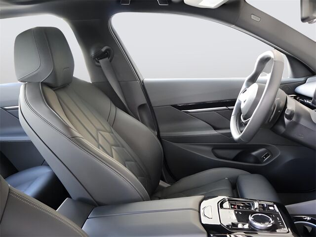 2024 BMW 5 Series 530i xDrive Merriam KS