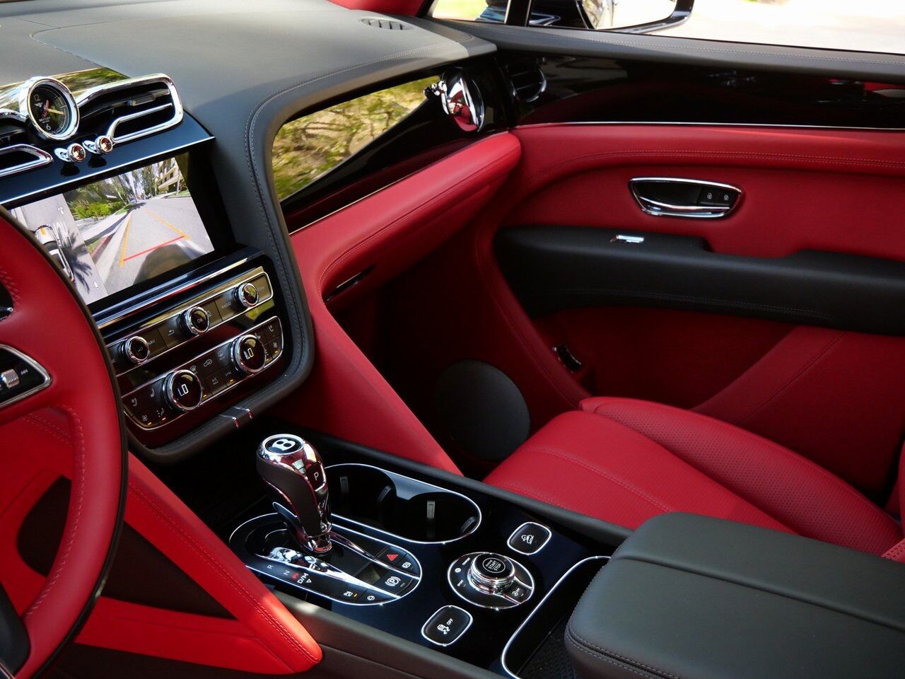 2024 Bentley Bentayga EWB Lawrence KS