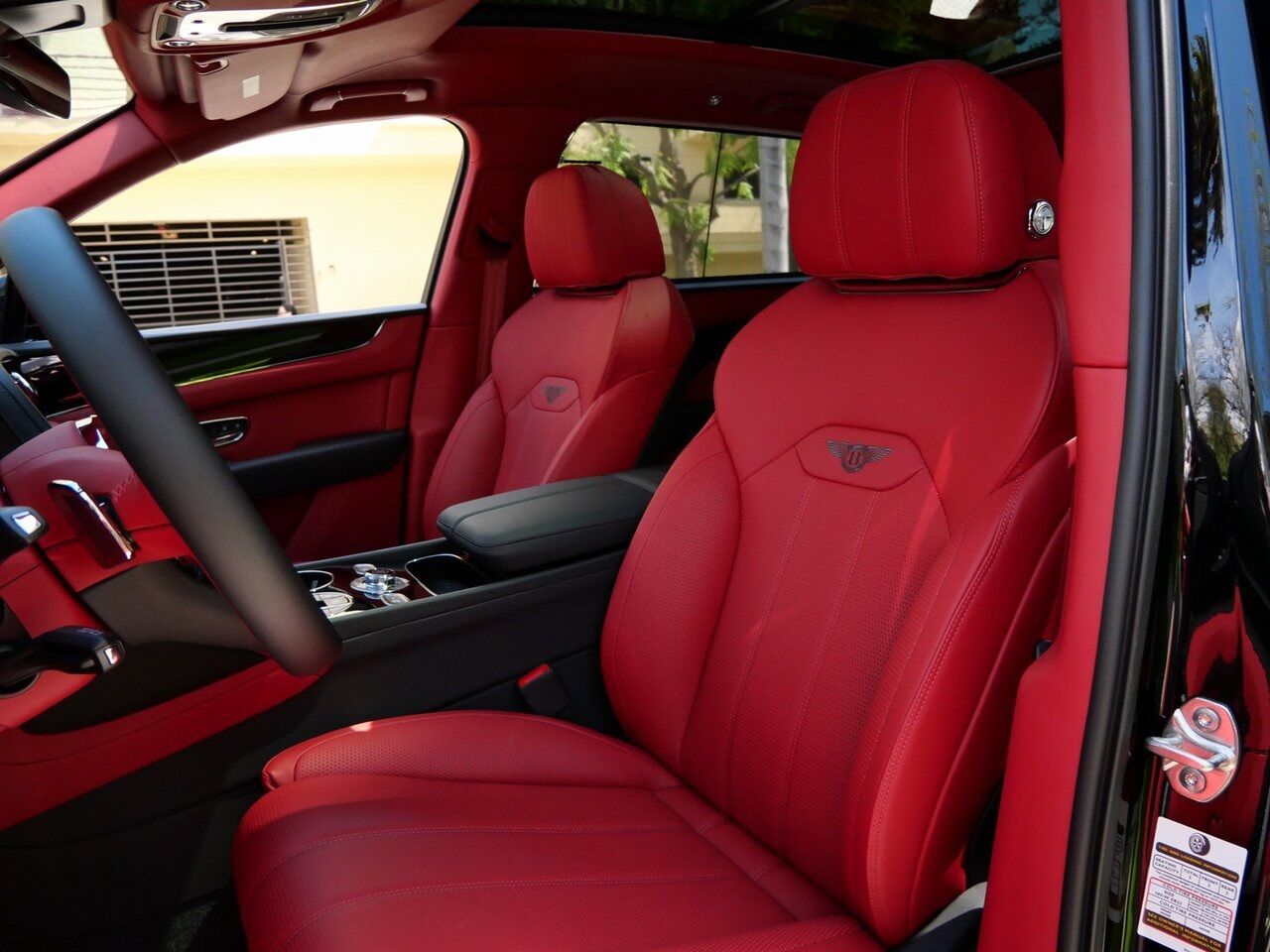 2024 Bentley Bentayga EWB