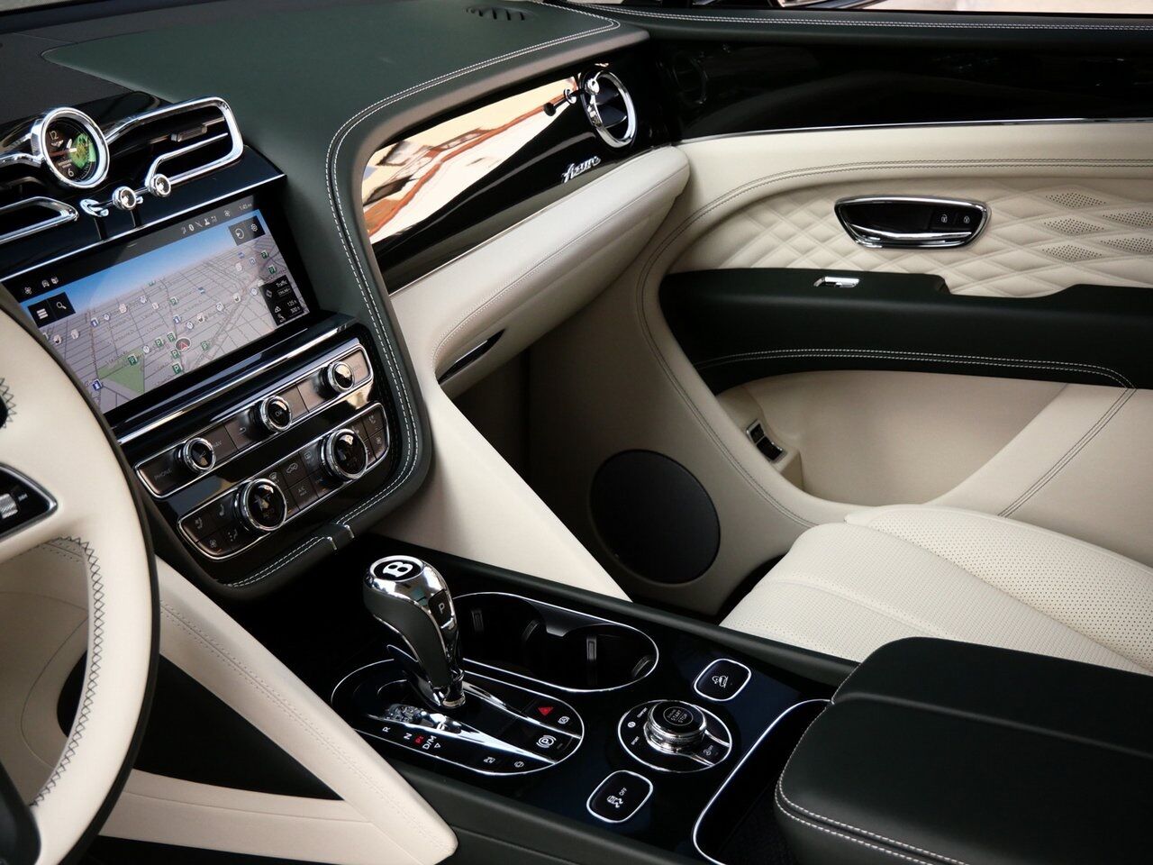 2024 Bentley Bentayga EWB Azure Lawrence KS