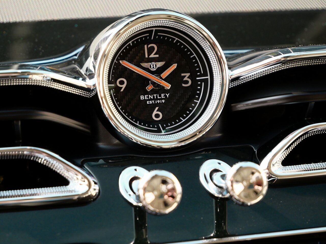 2024 Bentley Bentayga EWB Azure Lawrence KS