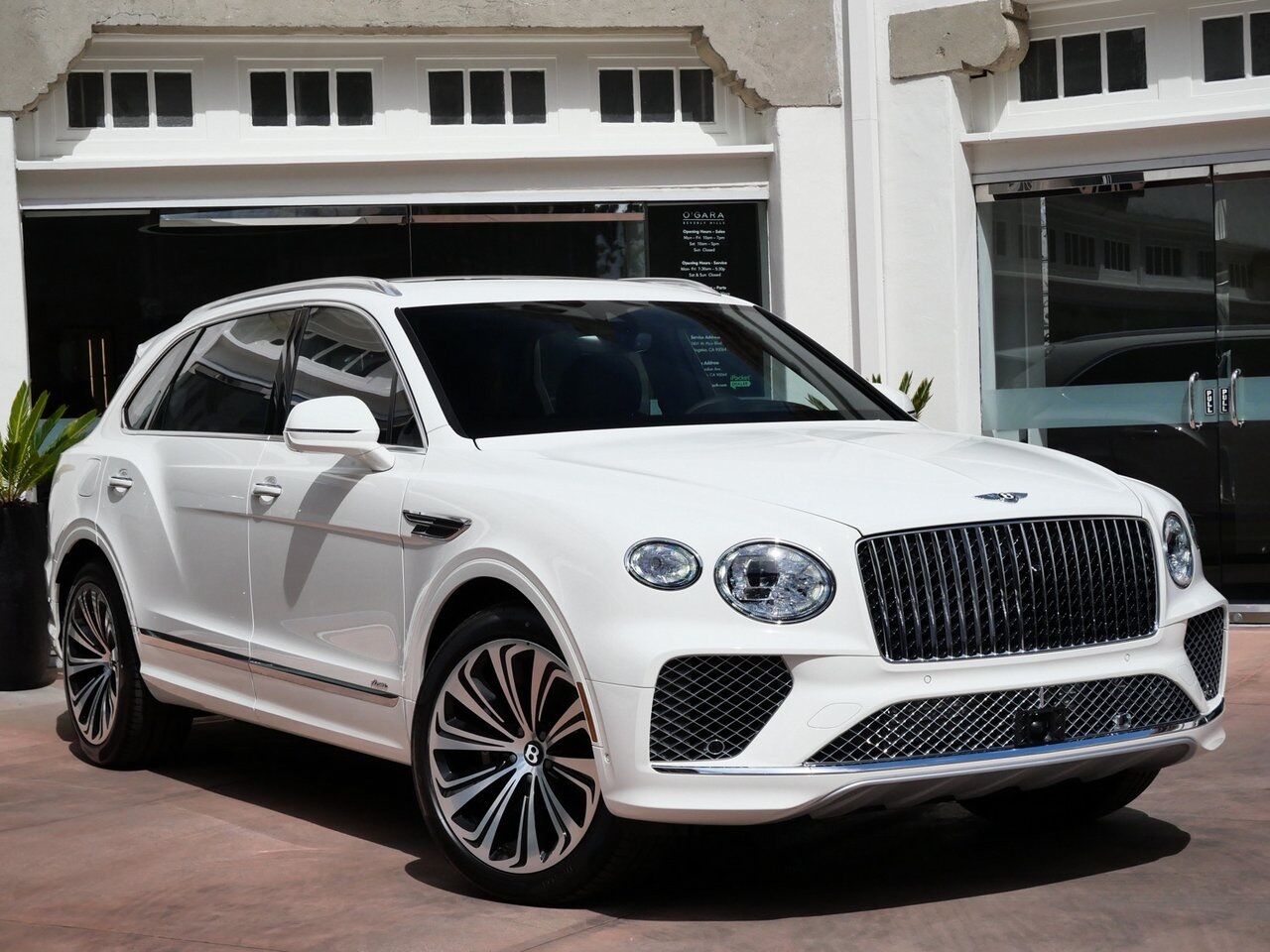 2024 Bentley Bentayga EWB