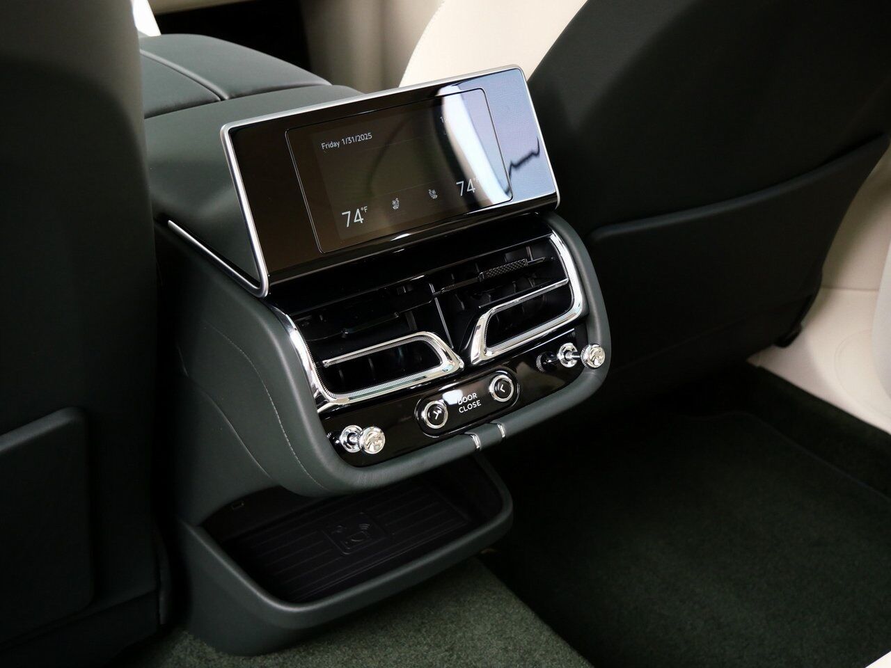 2024 Bentley Bentayga EWB Azure Lawrence KS