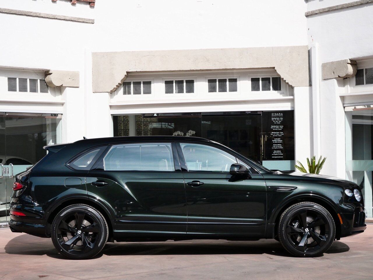 2024 Bentley Bentayga EWB Azure Lawrence KS