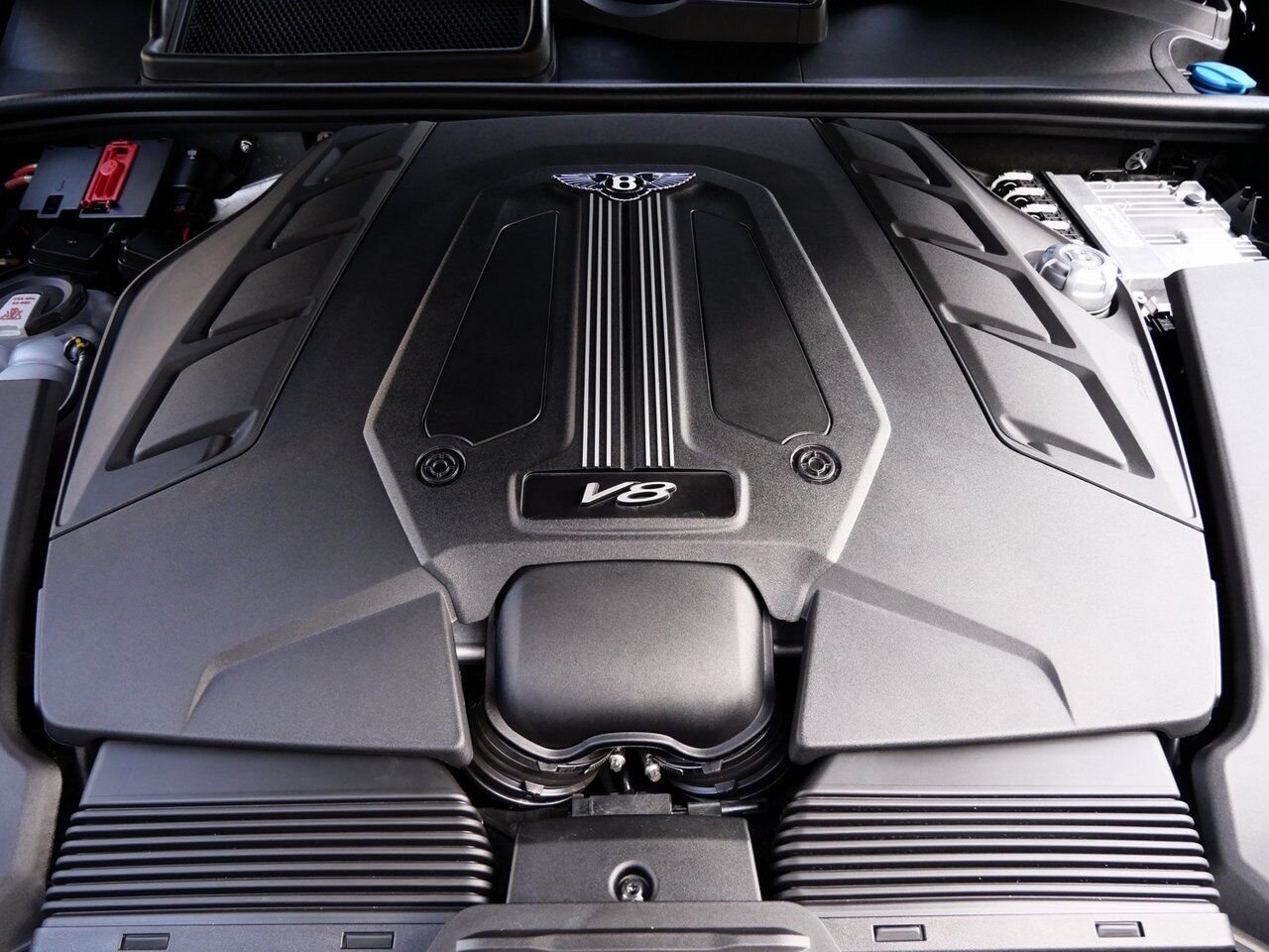 2024 Bentley Bentayga EWB Azure Lawrence KS