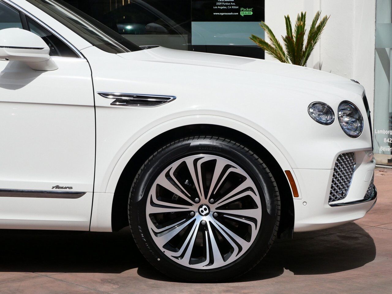 2024 Bentley Bentayga EWB Azure Lawrence KS