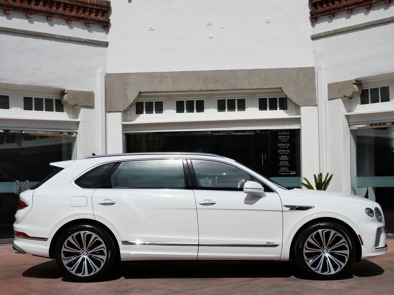 2024 Bentley Bentayga EWB Azure Lawrence KS