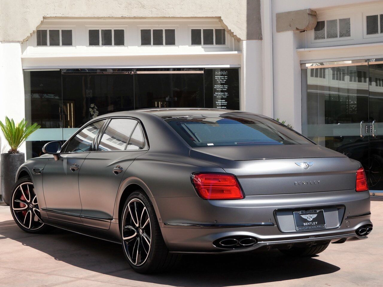 2024 Bentley Flying Spur V8