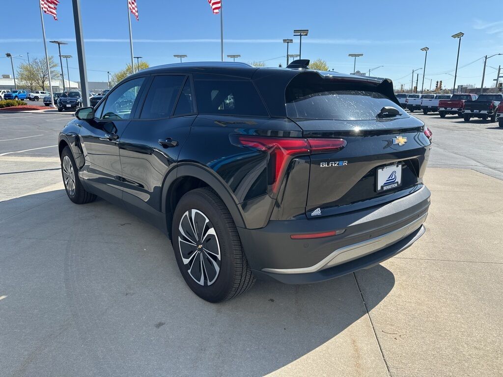 2024 Chevrolet Blazer EV LT Manitowoc WI