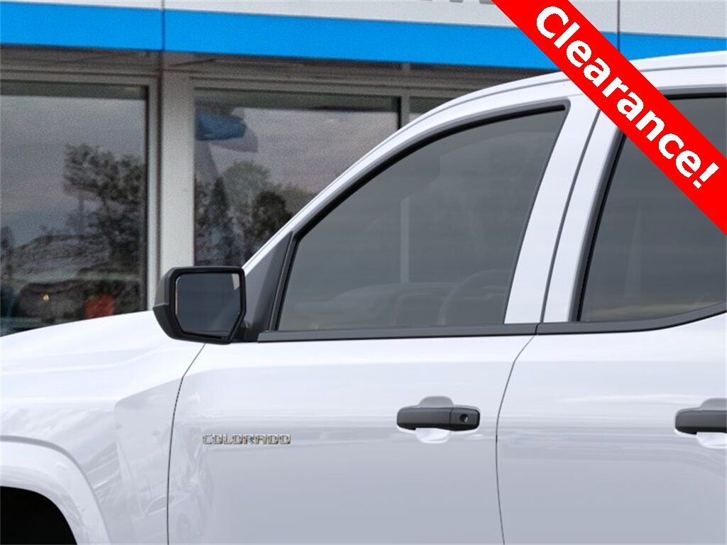 2024 Chevrolet Colorado Work Truck Green Bay WI