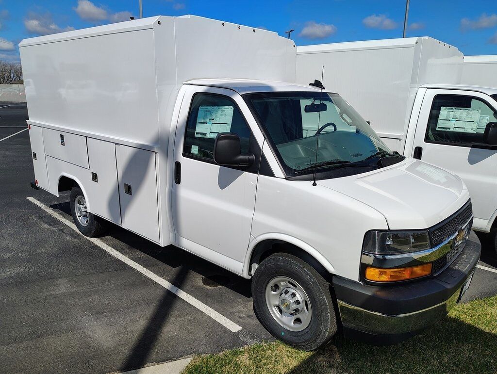 2024 Chevrolet EXPRESS 3500 Work Van Green Bay WI