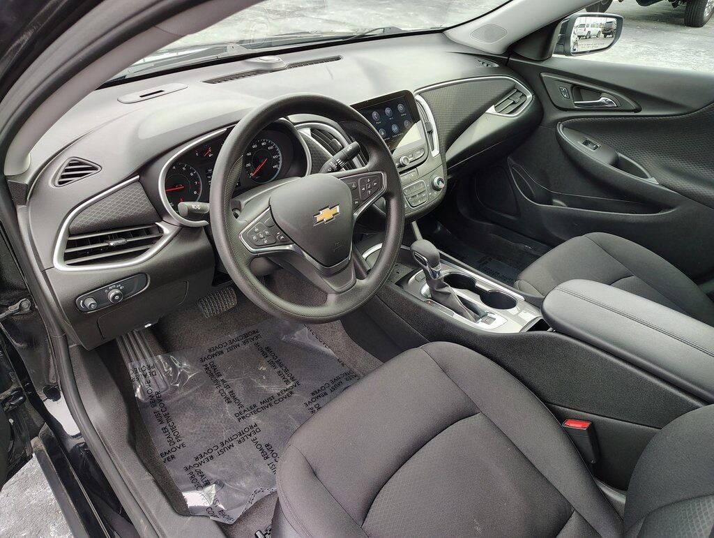 2024 Chevrolet Malibu LT 1LT Green Bay WI