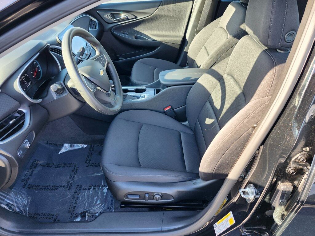 2024 Chevrolet Malibu LT 1LT Green Bay WI