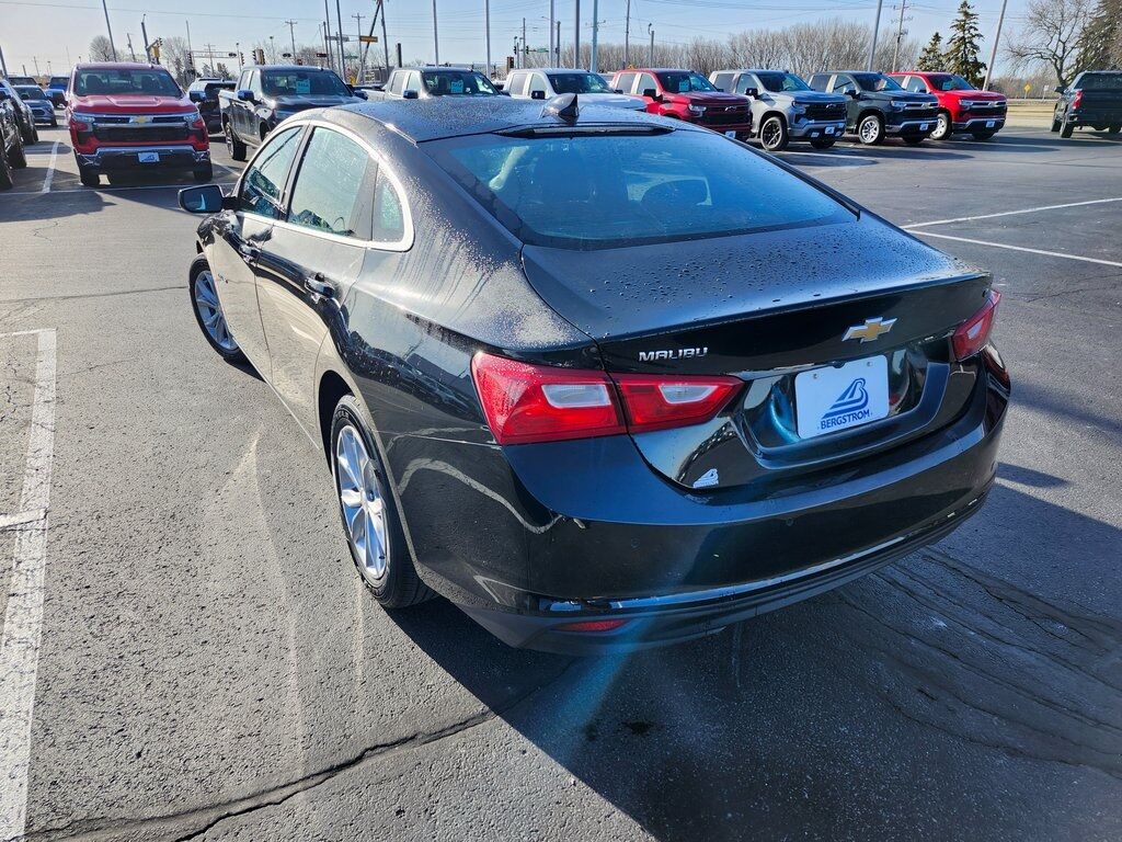 2024 Chevrolet Malibu LT 1LT Green Bay WI