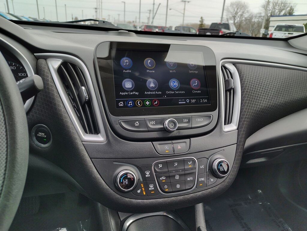 2024 Chevrolet Malibu LT 1LT Green Bay WI