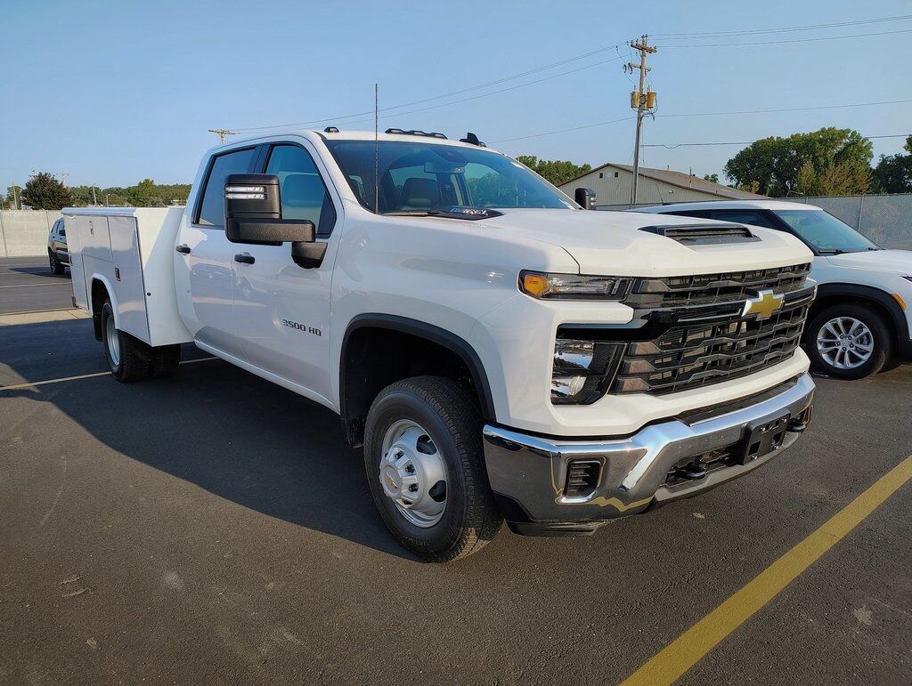 2024 Chevrolet SILVERADO 3500HD Work Truck Green Bay WI