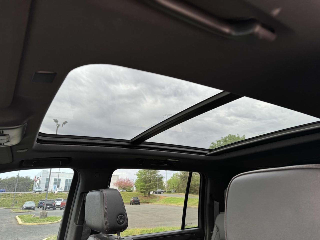 2024 Chevrolet Suburban RST Fredericksburg VA