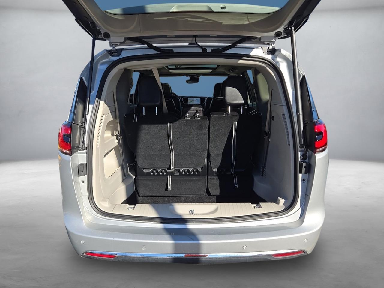 2024 Chrysler Pacifica Limited Stafford VA