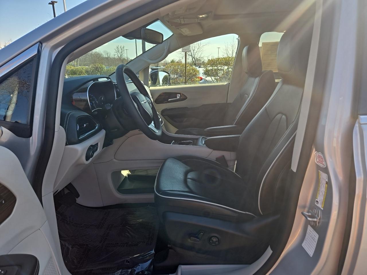 2024 Chrysler Pacifica Limited Stafford VA