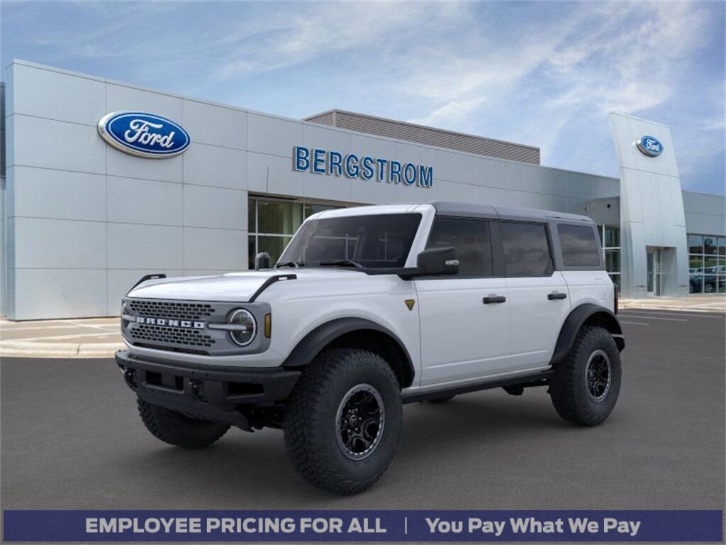 2024 Ford BRONCO Badlands