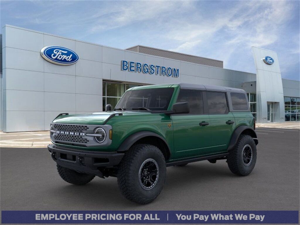 2024 Ford BRONCO Badlands Green Bay WI