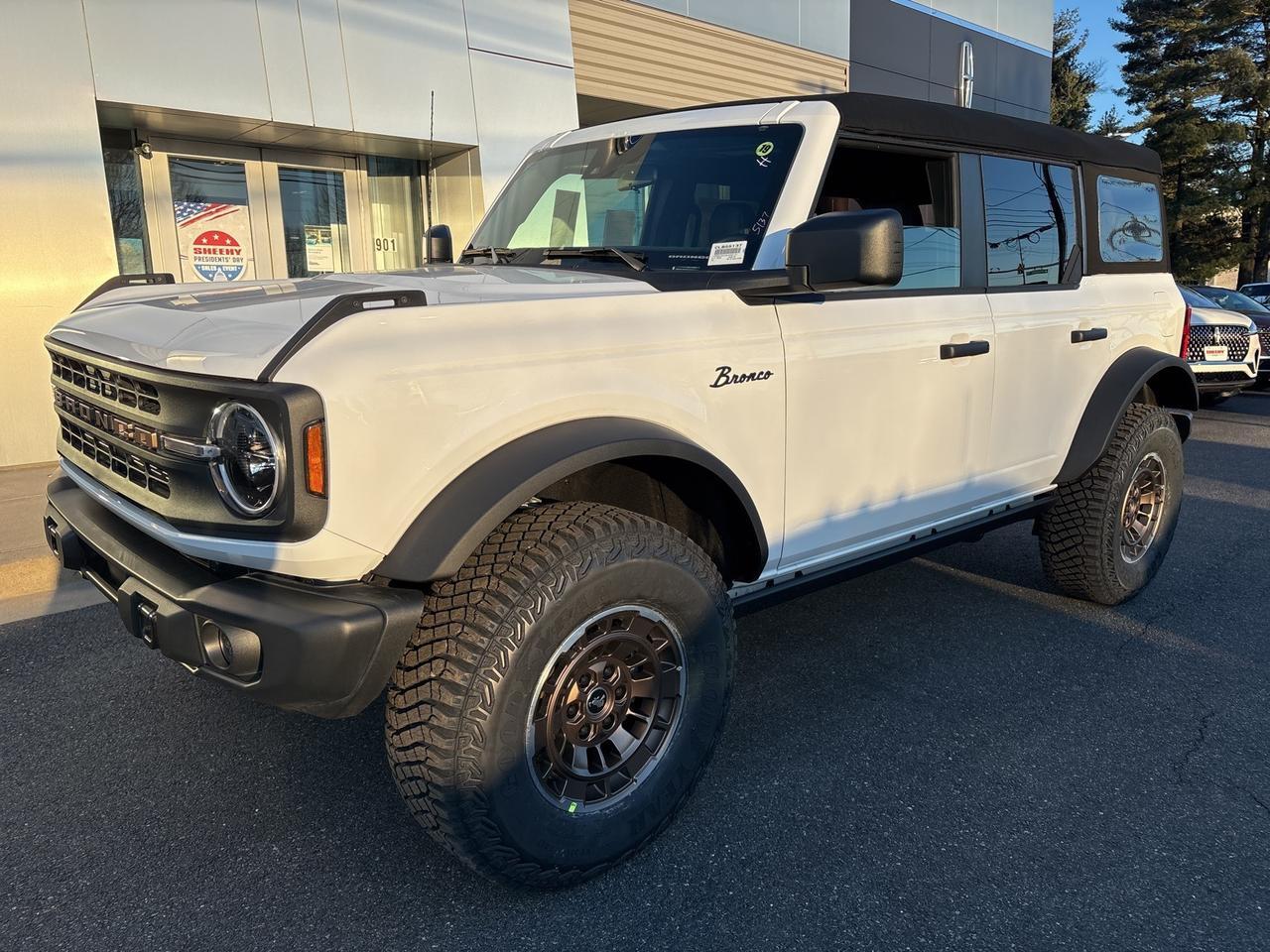 2024 Ford Bronco Black Diamond SINISTER PACKAGE