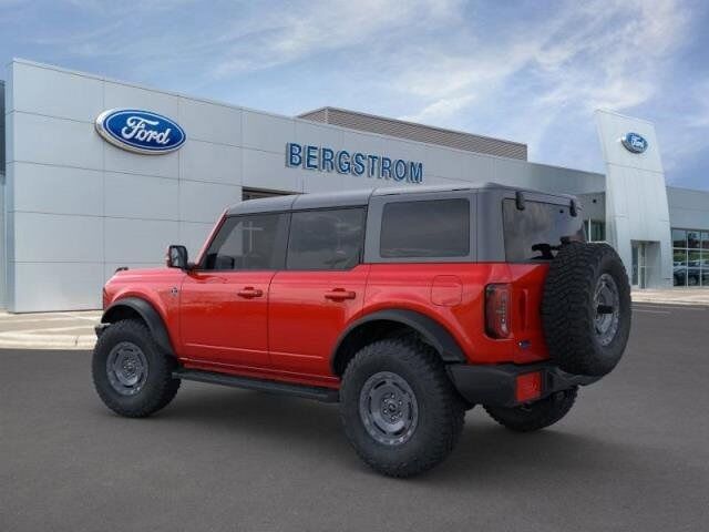 2024 Ford Bronco Outer Banks Green Bay WI