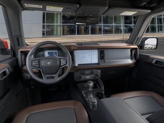 2024 Ford Bronco Outer Banks Green Bay WI