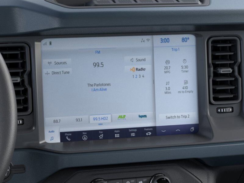 2024 Ford Bronco Outer Banks Green Bay WI