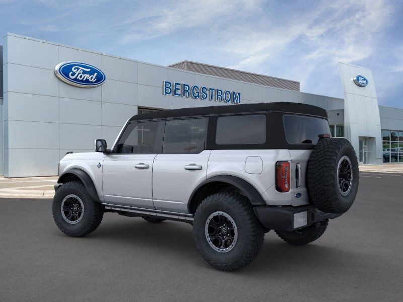 2024 Ford Bronco Outer Banks Green Bay WI