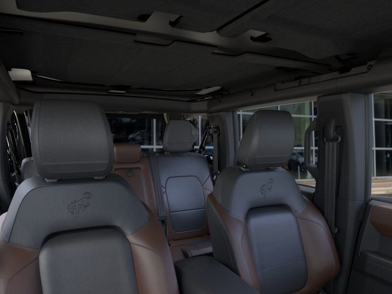 2024 Ford Bronco Outer Banks Green Bay WI