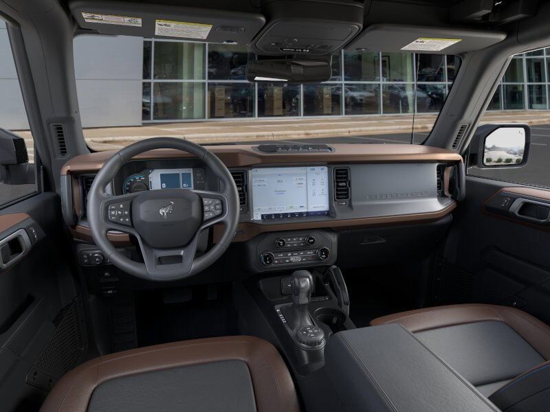 2024 Ford Bronco Outer Banks Green Bay WI